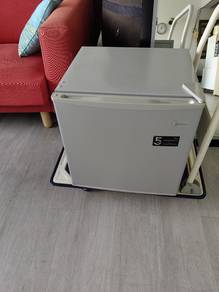 mini bar fridge peti sejuk