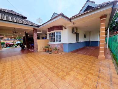 Bungalow House For Sale in Senawang,NSN