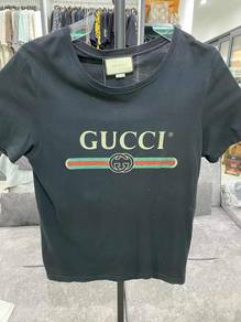 Authentic Gucci Tee Black Belt Logo M P20”