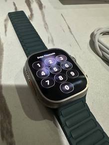 Apple Watch Ultra 49mm Titanium Case