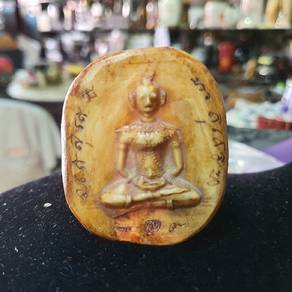 Phra Ngan with Yants