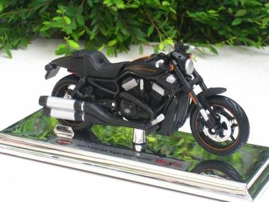 Maisto 1-18 Harley Davidson 2012 Night Rod Orange