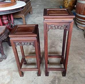Chinese Wooden Display Stands (Pair)中式木质摆设架（一对）