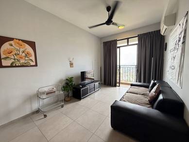 Condominium For Rent in The Quartz Residence