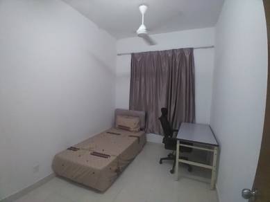 Room in Banting, SGR