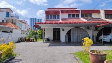 Semi-Detached House For Sale in Sungai Ara,PNG