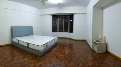 Condominium For Rent in Menara Megah