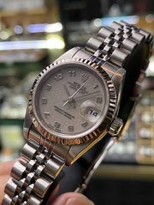 Rolex Datejust Ladies 79174 Size: 26mm Auto