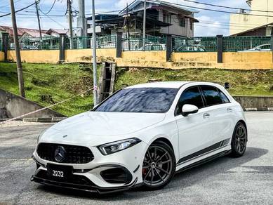 Mercedes Benz A200 200 PROGRESSIVE LINE in Desa Petaling, KUL