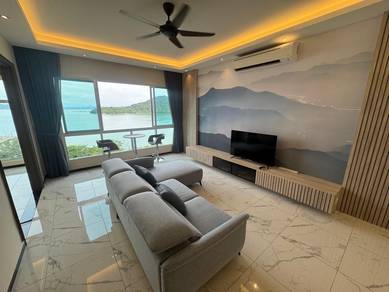 Condominium For Sale in Quay West Residence