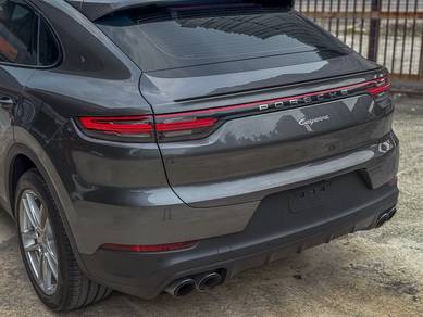 2020 Porsche Cayenne COUPE BASE