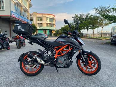 KTM 390 Duke