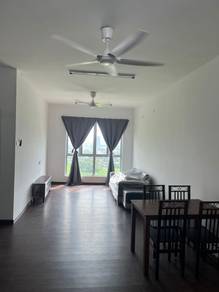 Condominium For Rent in Signature Three