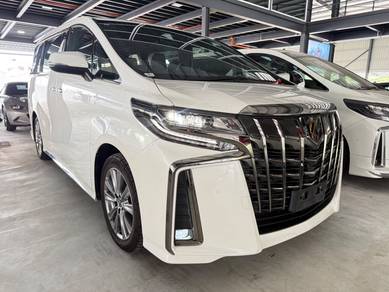 Toyota Alphard S TYPE GOLD II in KLCC, KUL