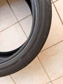 225 45 18 Bridgestone tyre (made in Japan)