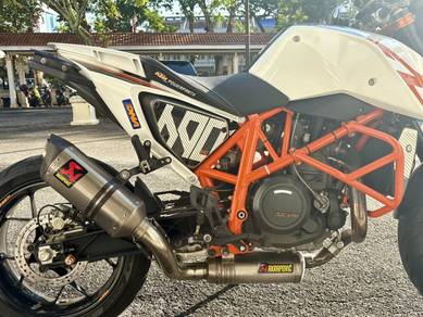 KTM 690 Duke R