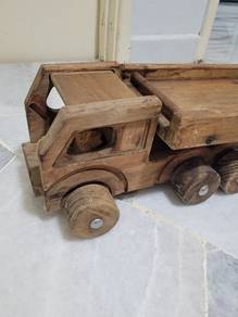 wooden long track