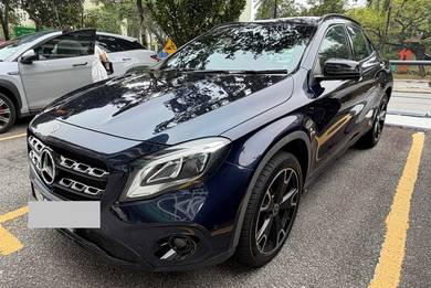 Mercedes Benz GLA200 200 (CBU) in Cheras, KUL