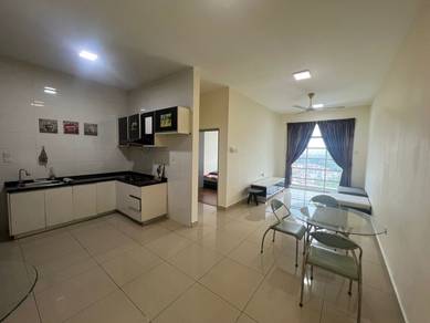 Condominium For Rent in Nusa Heights