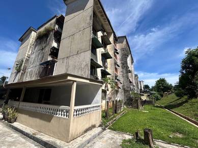 Flat For Sale in Kelumpuk Dahlia