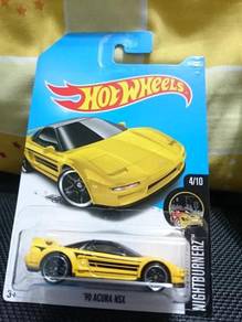 Hotwheels '90 Acura NSX Honda NSX yellow