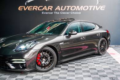 2011 Porsche Panamera 4S