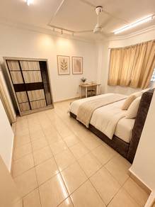 Room in Puchong, SGR