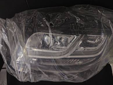 Head Lamp Toyota Alphard 
