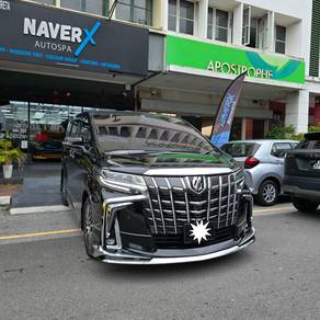 Toyota Alphard in Damansara Heights, KUL