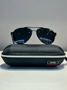 Polarized sunglasses
