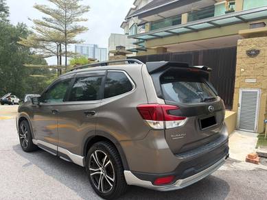 Subaru Forester 2.0I-S ES in Seri Kembangan, SGR