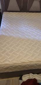 Good use mattress like new