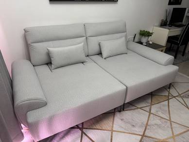 sofa push back