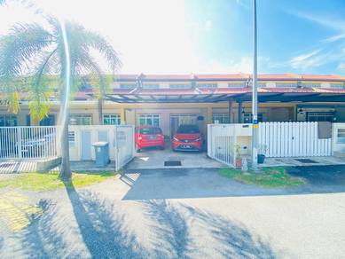 1-storey Terraced House For Sale in Banting,SGR