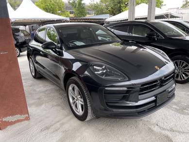 2022 Porsche Macan 