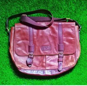 Fossil Original Leather messenger sling bag