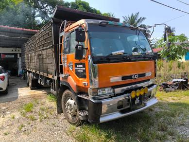 Lori Tayar 10 untuk di jual