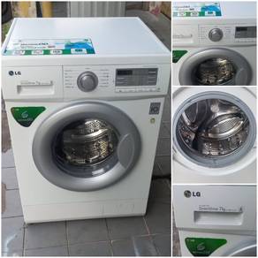 LG front load hot washer washing machine 7.0k