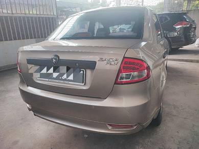 Proton Saga SV in Batu Berendam, MLK