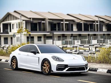 Porsche Panamera 4S in Kuching, SWK
