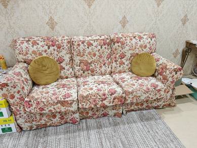 Sofa 3 seater (Klasik Design - Used) untuk dijual 