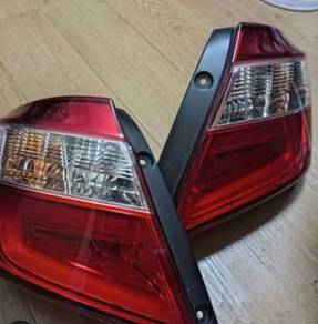bezza Lampu belakang 