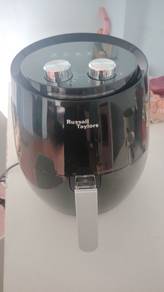 air fryer russel Taylors