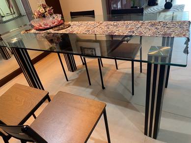 Urgent Sale ‼️ GLASS DINING TABLE