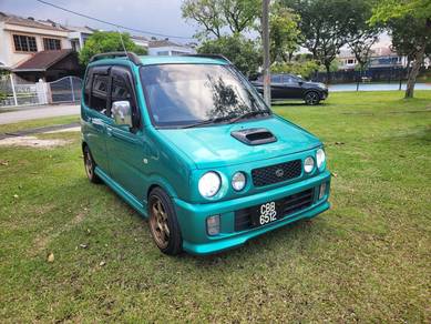Perodua Kenari EZ in Ampang Hilir, KUL