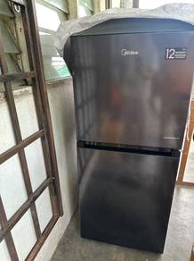 Midea peti sejuk