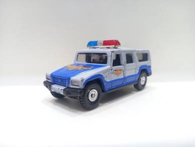 Tomica Magnum Rescue Toyota Mega Cruiser Diecast