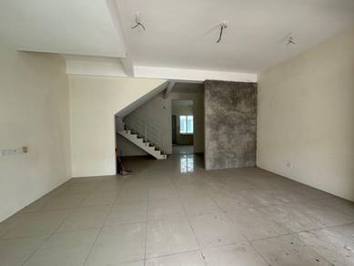 2-storey Terraced House For Sale in Simpang Ampat,PNG