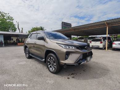 Toyota Fortuner VRZ in Kuching, SWK