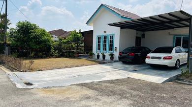 Semi-Detached House For Sale in Seremban,NSN